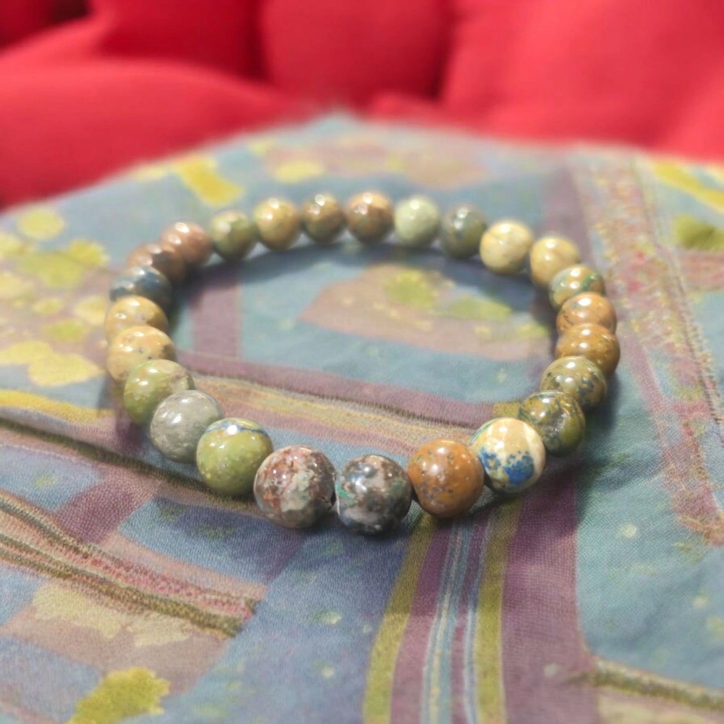 Chrysocolle sur Gangue 8mm Congo AB